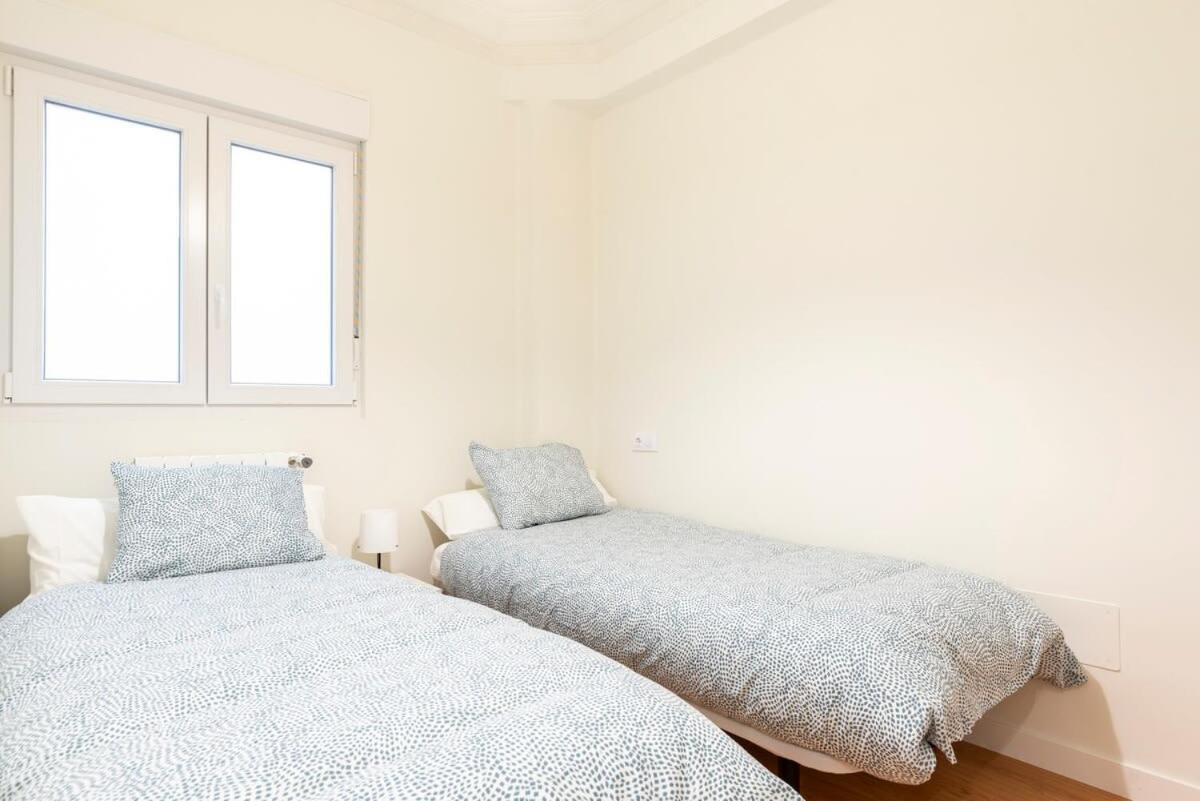 Casa Junto A La Catedral Apartment Santander Luaran gambar